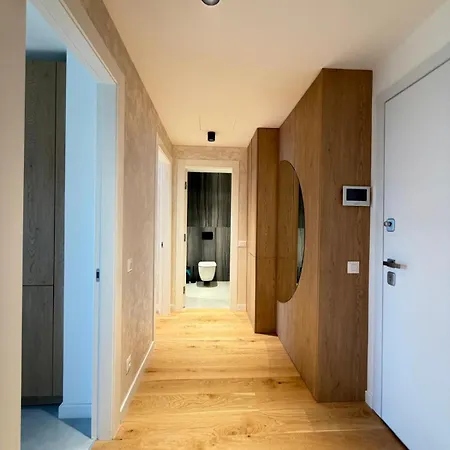 Apartment Luxury Glam Near Clinics And Metrostation - Parking *